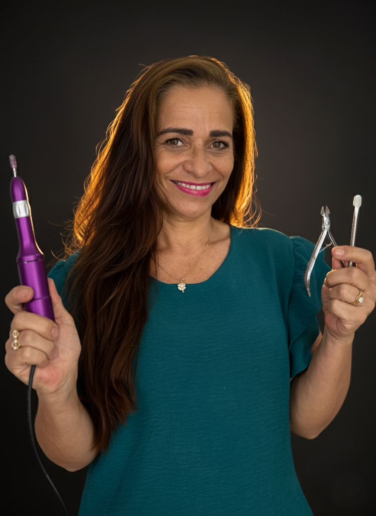 Gracinha — Alongamentos e gel